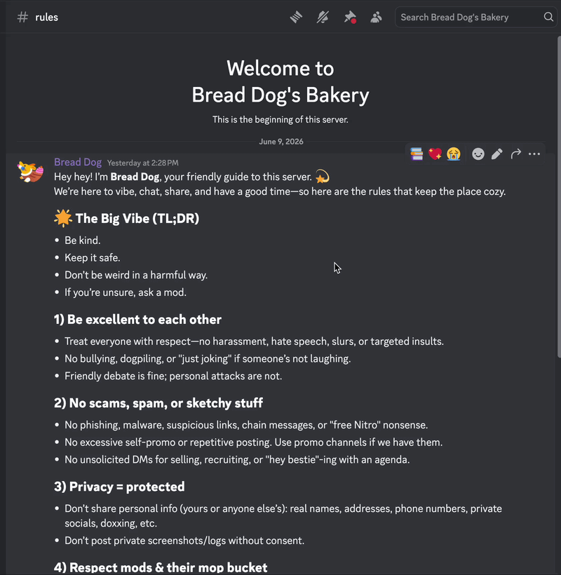 Pins icon in the channel header (Desktop)
